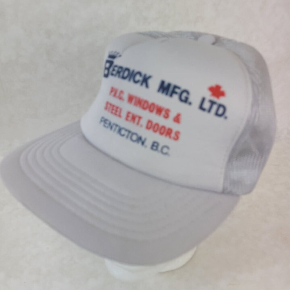 BERDICK PENTICTON BC Hat Snapback Baseball Vintage 80s Cap Retro Dad Trucker